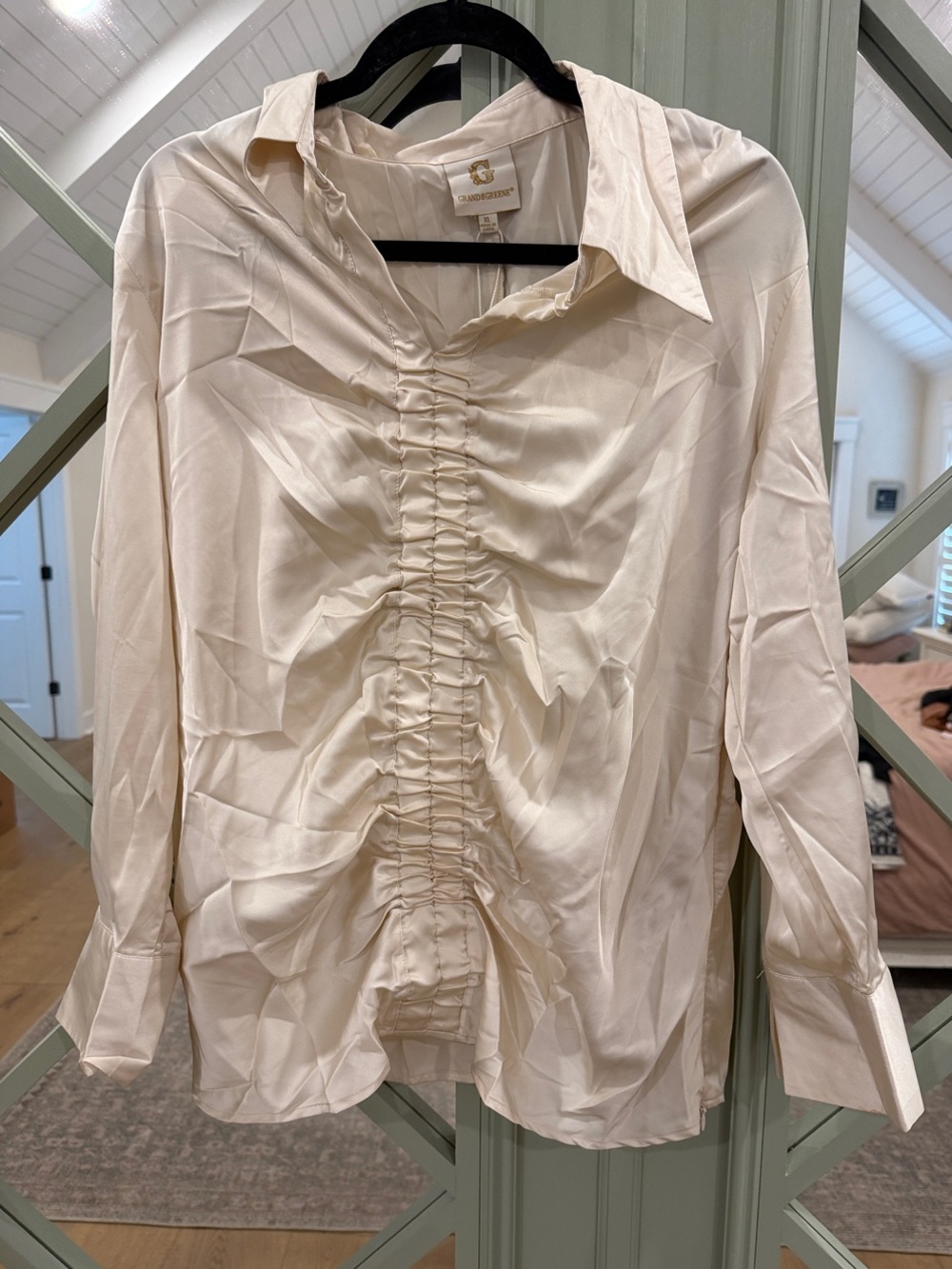 grand & greene Cream Ruched Center Blouse